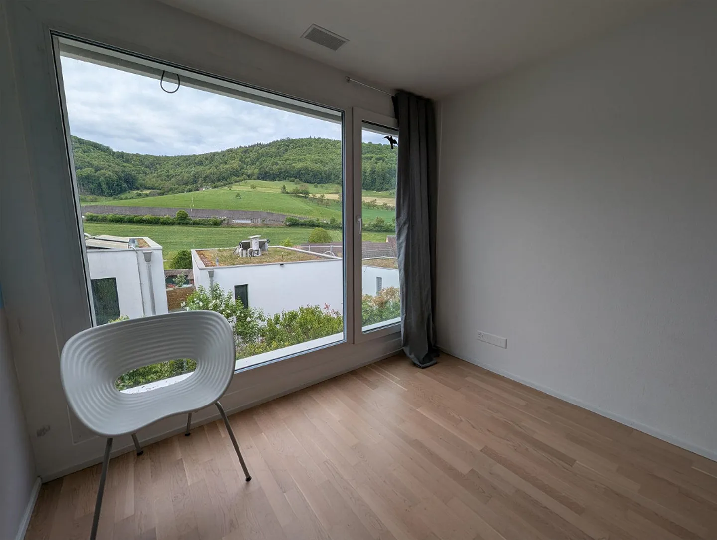 Maison individuelle moderne de 5,5 pièces au standard Minergie à Ar - Photo 6 sur 14