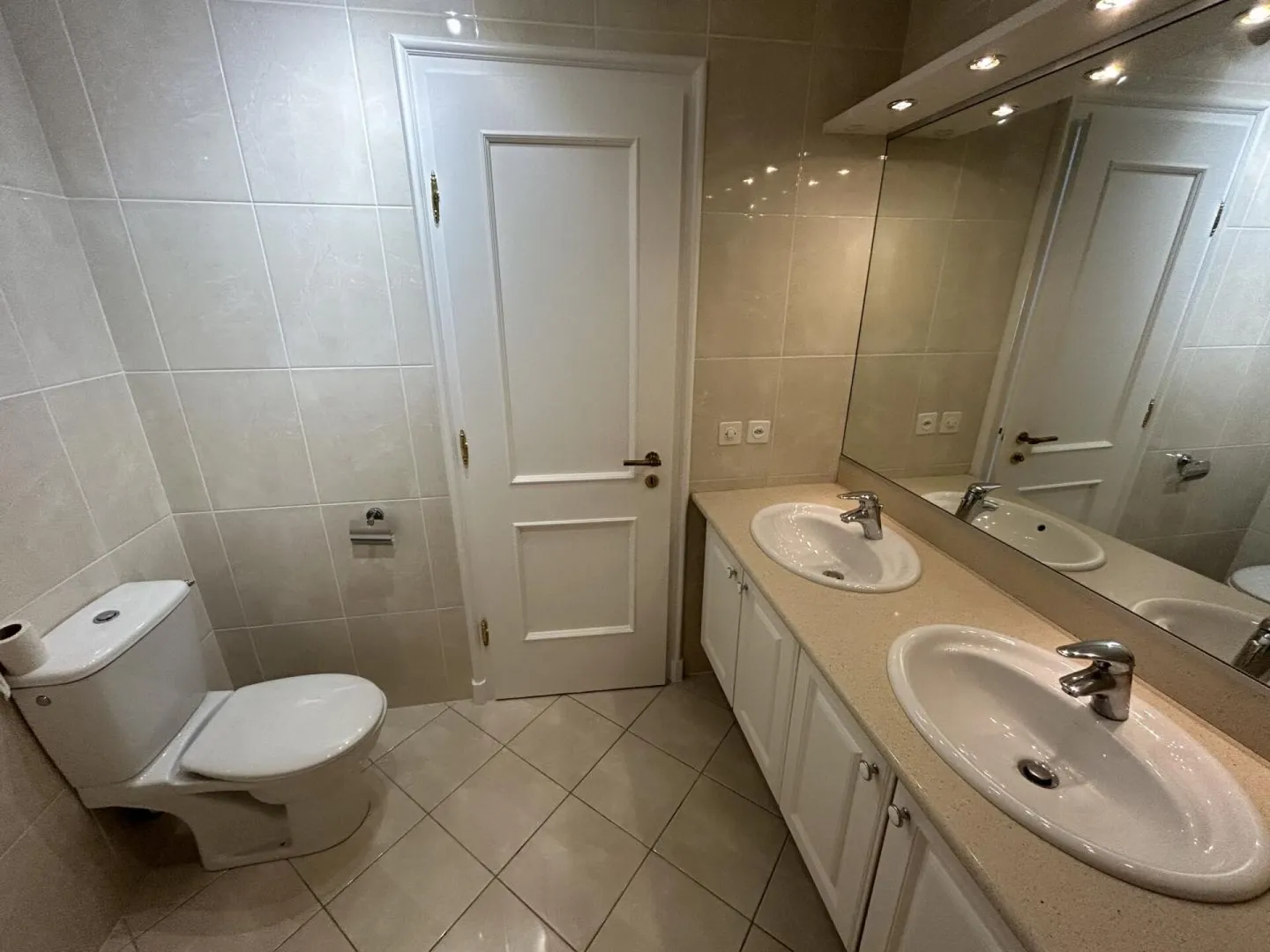 Appartement Charmant dans un Endroit Calme - Photo 10 sur 14