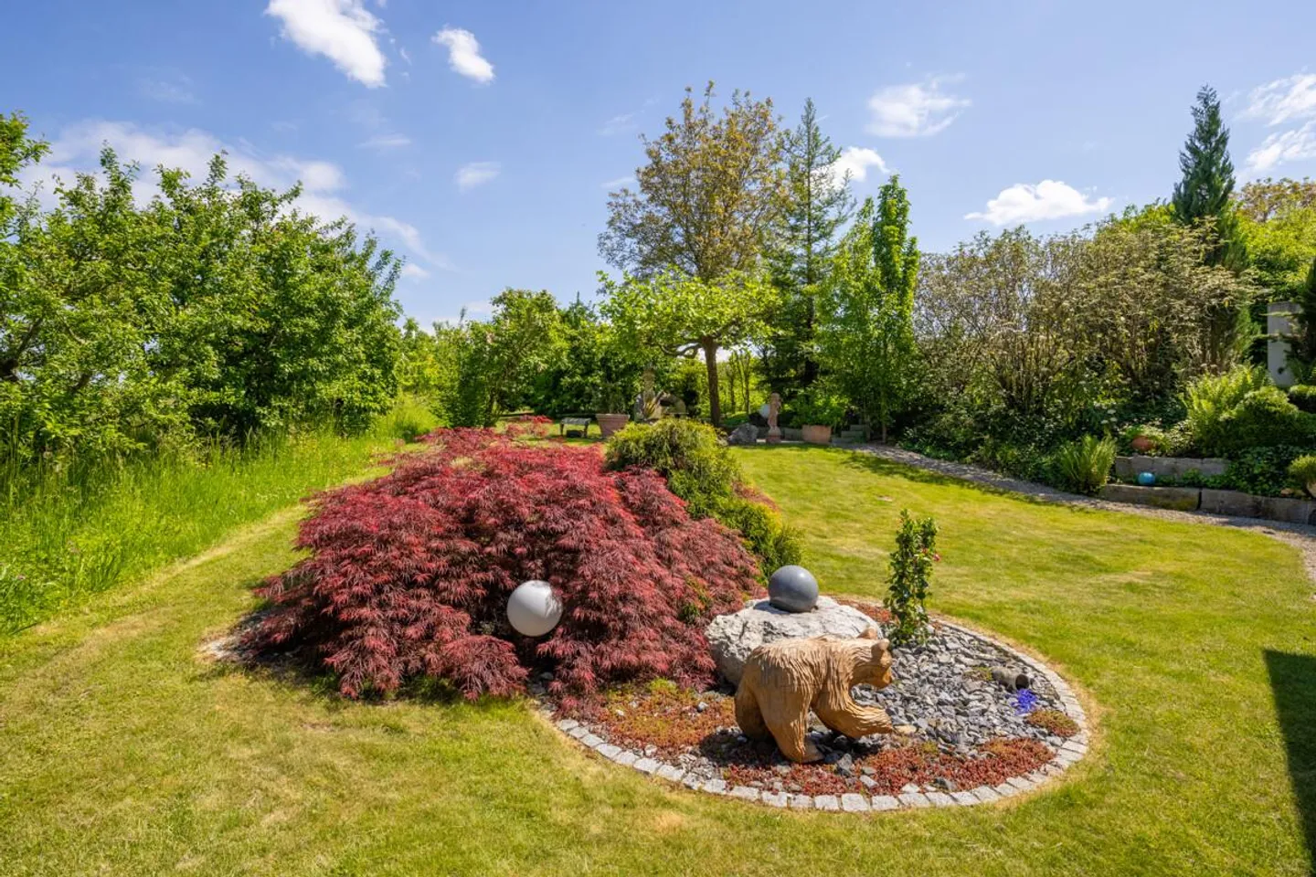 Geräumiges Einfamilienhaus mit Garten - Foto 4 von 7