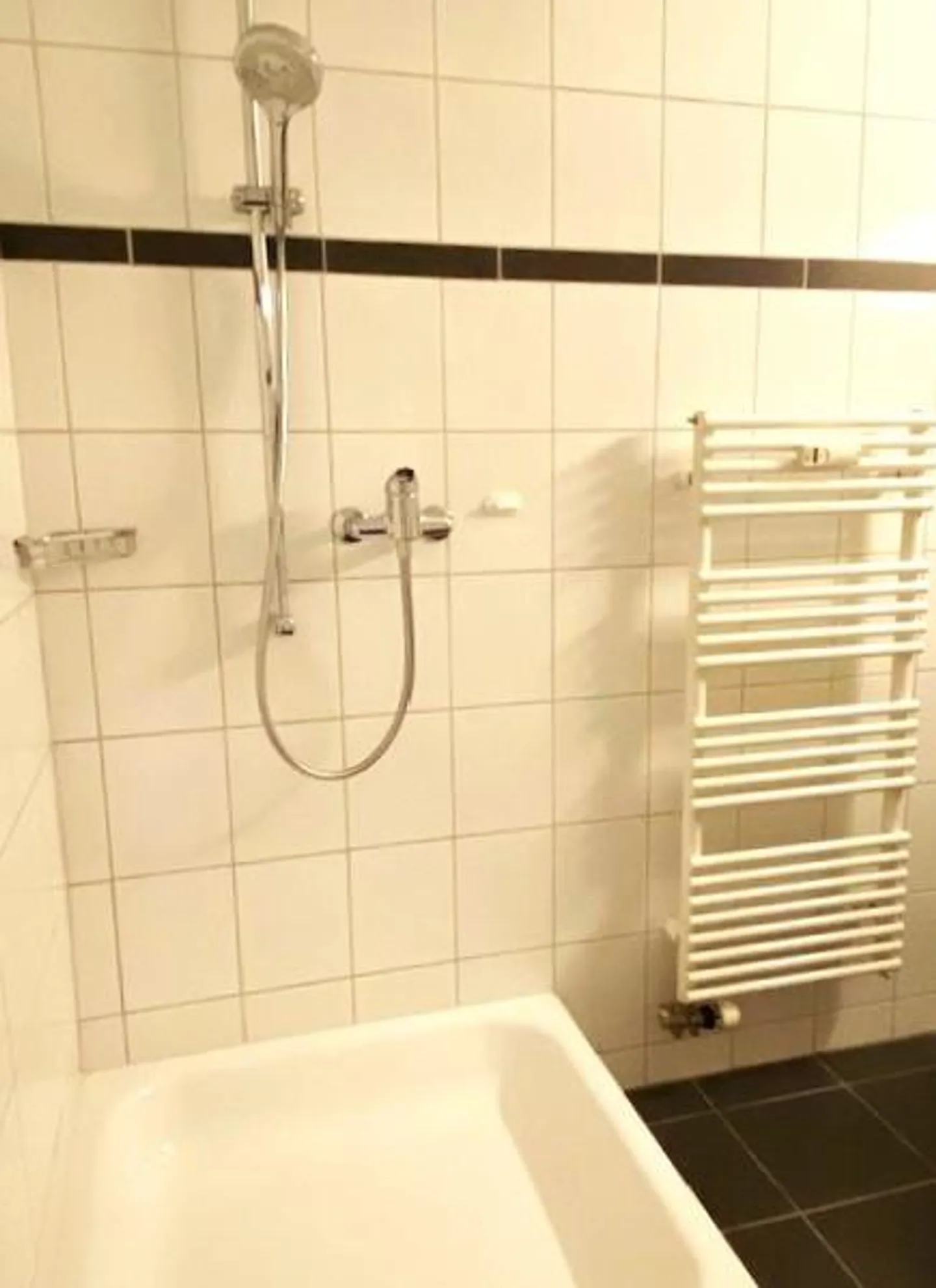 Charmante Wohnung mit Wintergarten - Foto 8 von 13