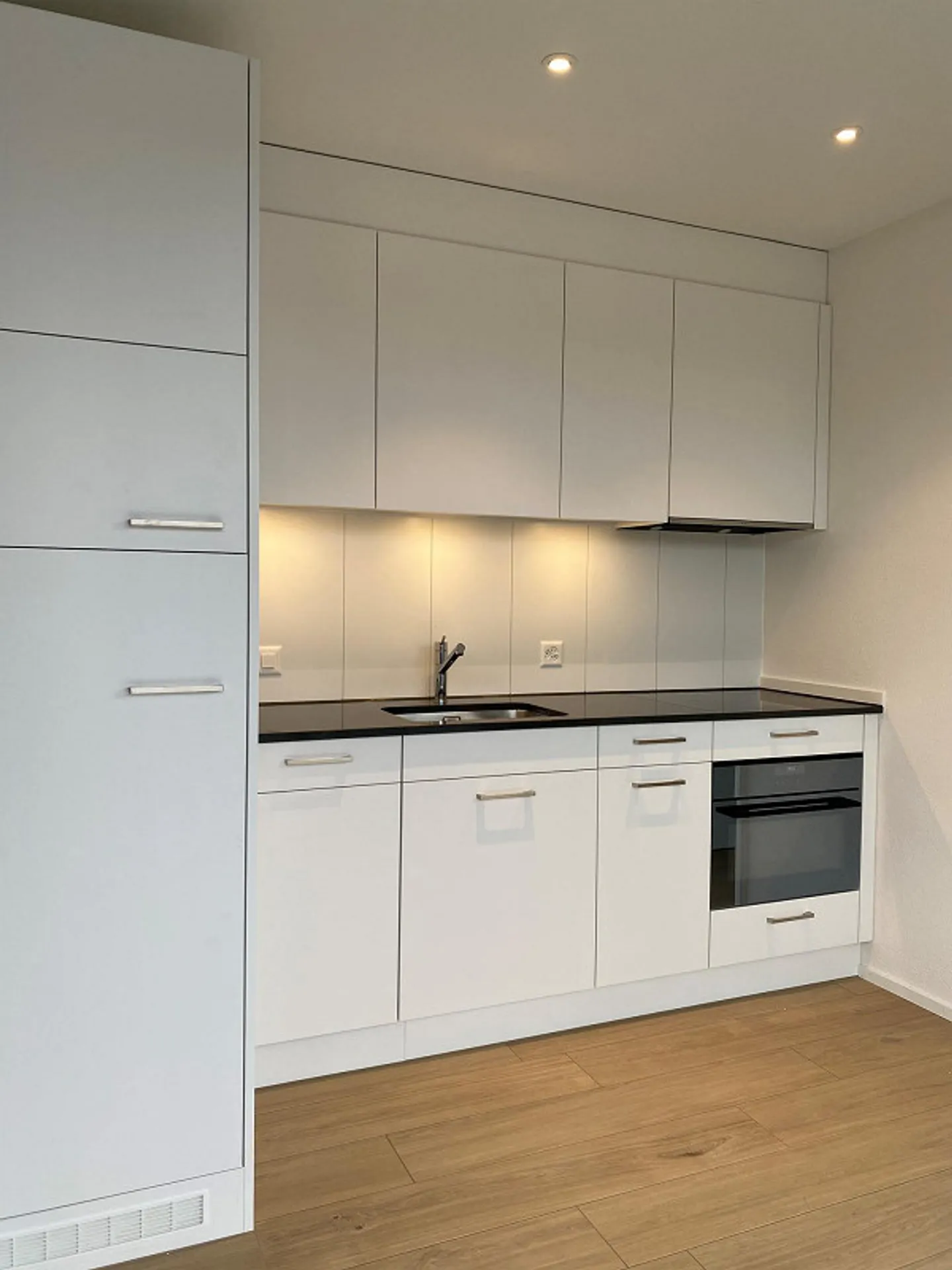 Modernes Apartment im Stadtzentrum - Foto 2 von 8