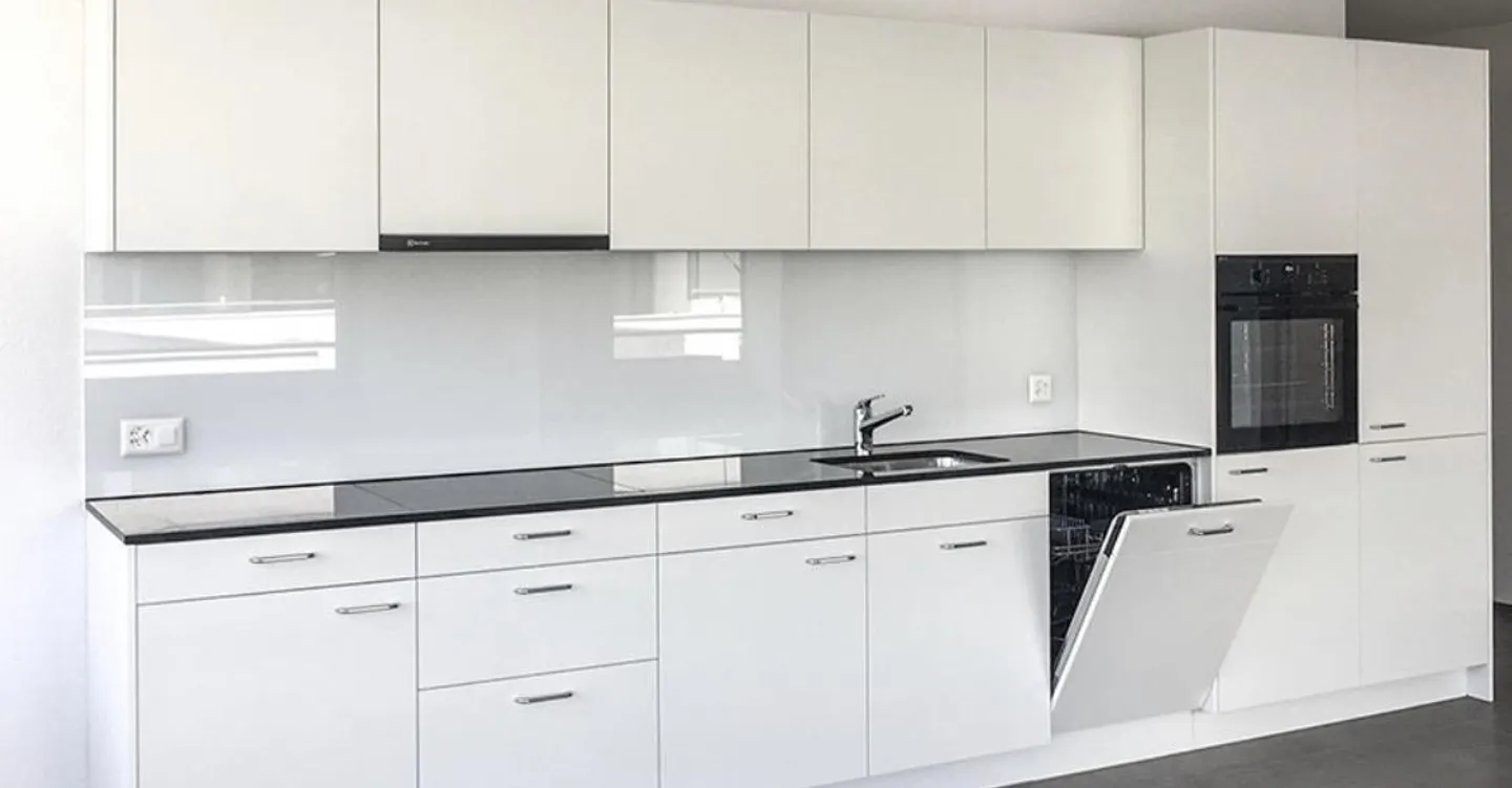 Appartement moderne de 3,5 pièces à Rothenburg - Photo 3 sur 10