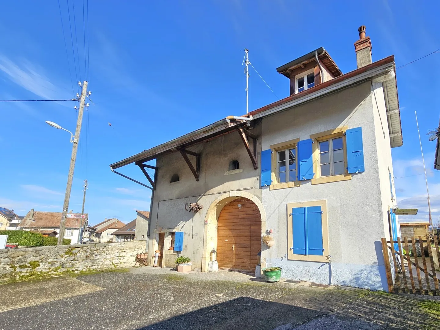 Village Barn with 2 Apartments - Photo 1 of 10