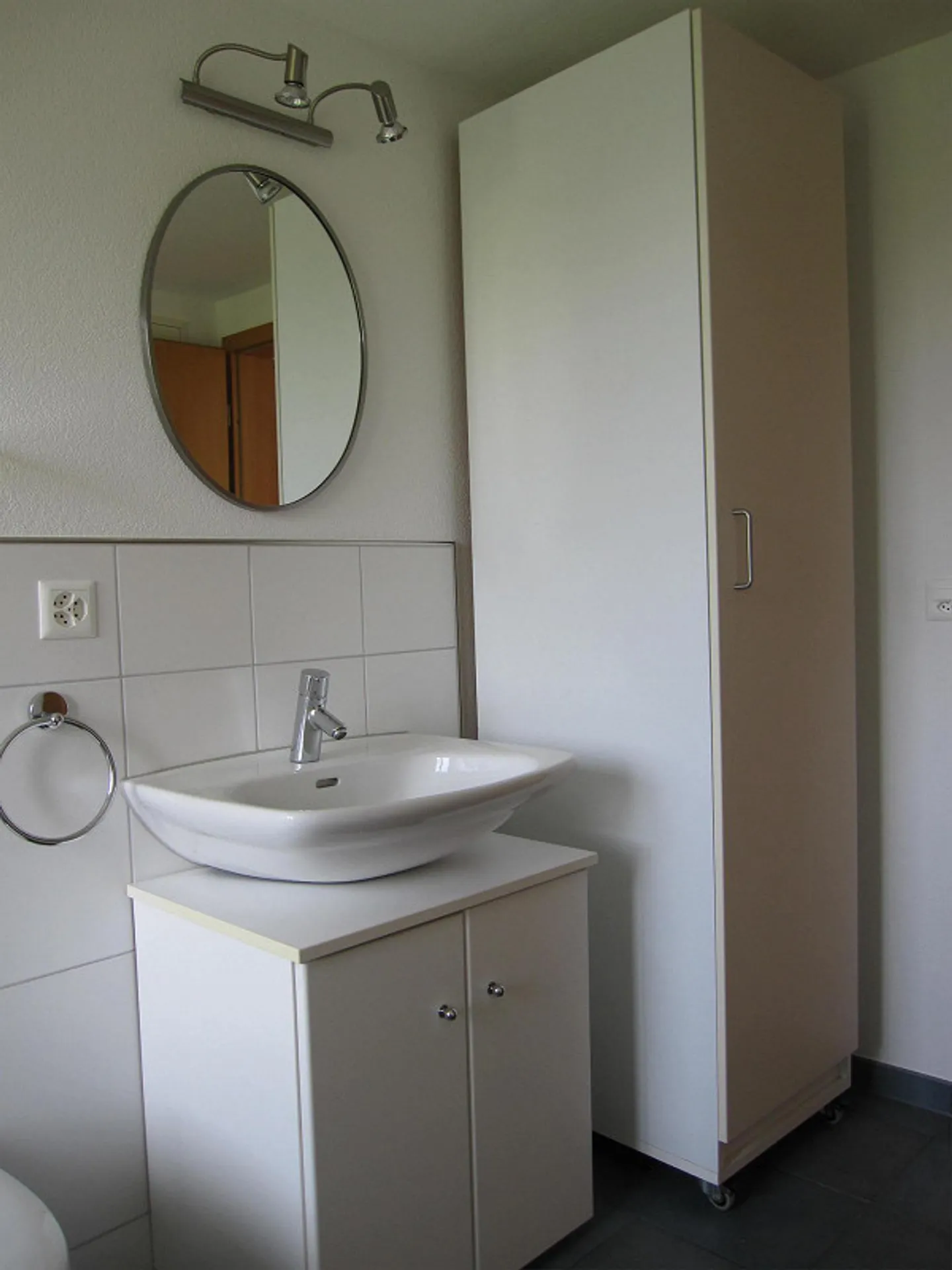 Appartamento 2 1/2 locali con balcone in un contesto rurale non edificabile - Foto 14 di 14