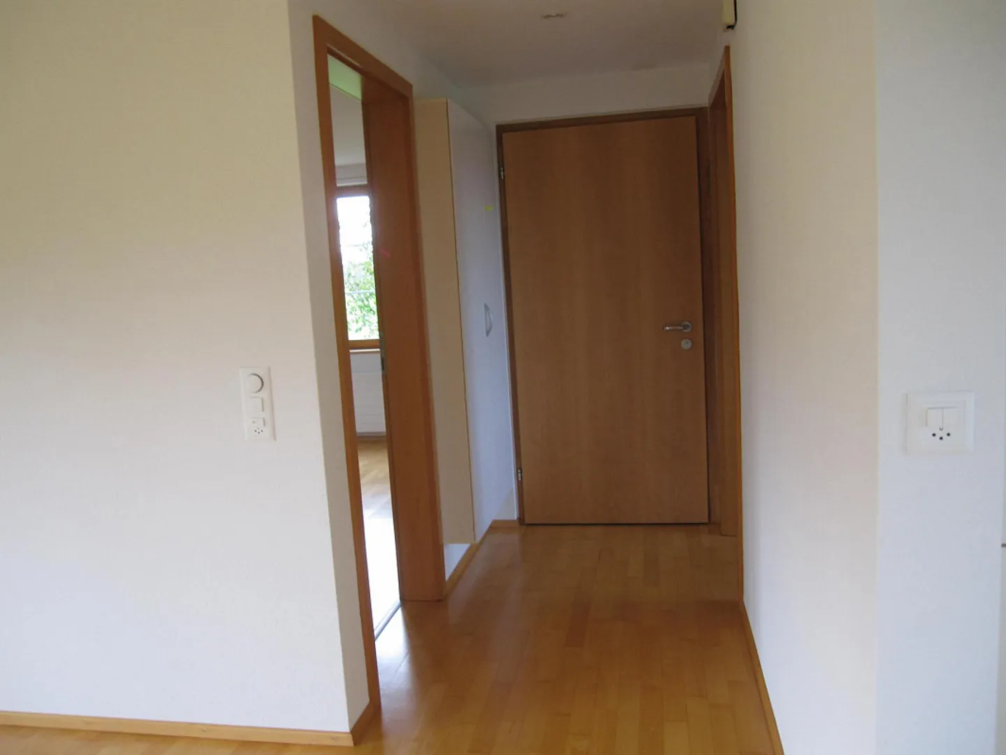 Appartamento 2 1/2 locali con balcone in un contesto rurale non edificabile - Foto 9 di 14