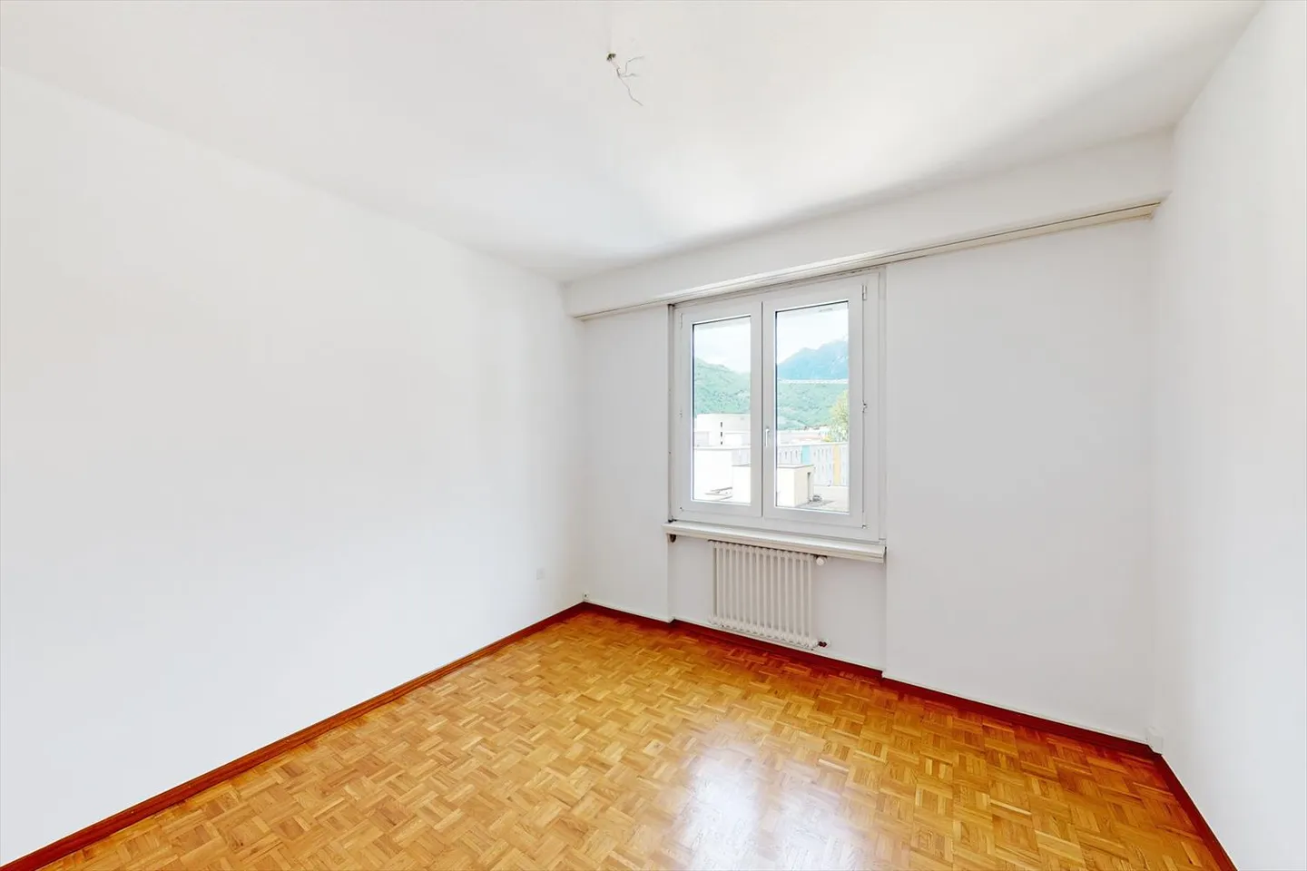 Practical 3.5 rooms with a view - Photo 9 of 11