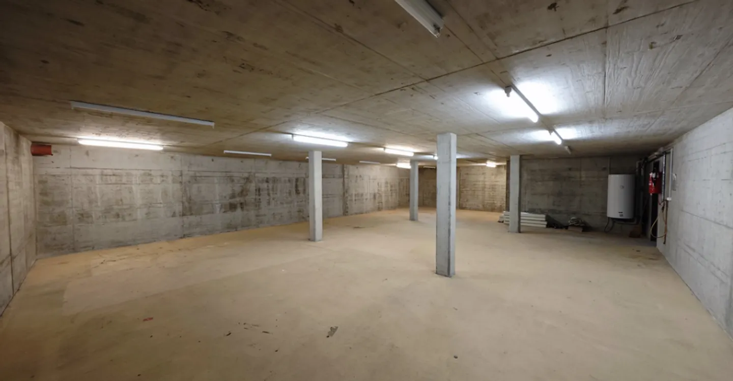 ECHALLENS - 388 m2 of versatile spaces in the heart of Gros-de-Vaud - Photo 7 of 8