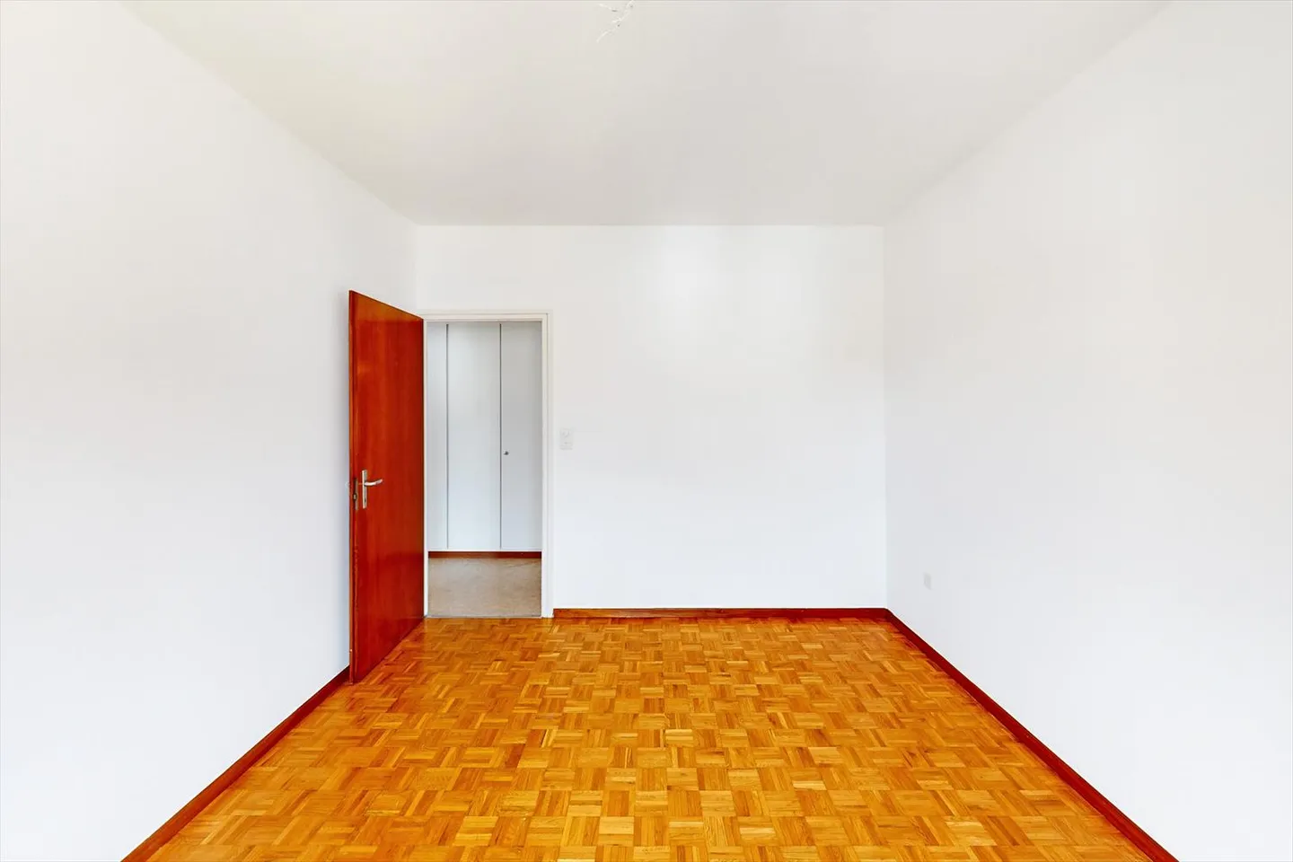 Practical 3.5 rooms with a view - Photo 10 of 11