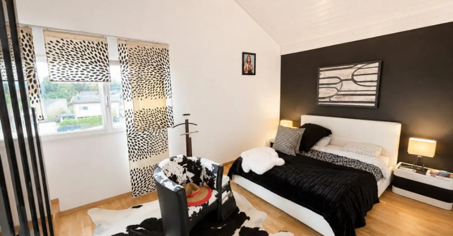 Reihenhaus mit 5,5 Zimmern - Foto 9 von 11
