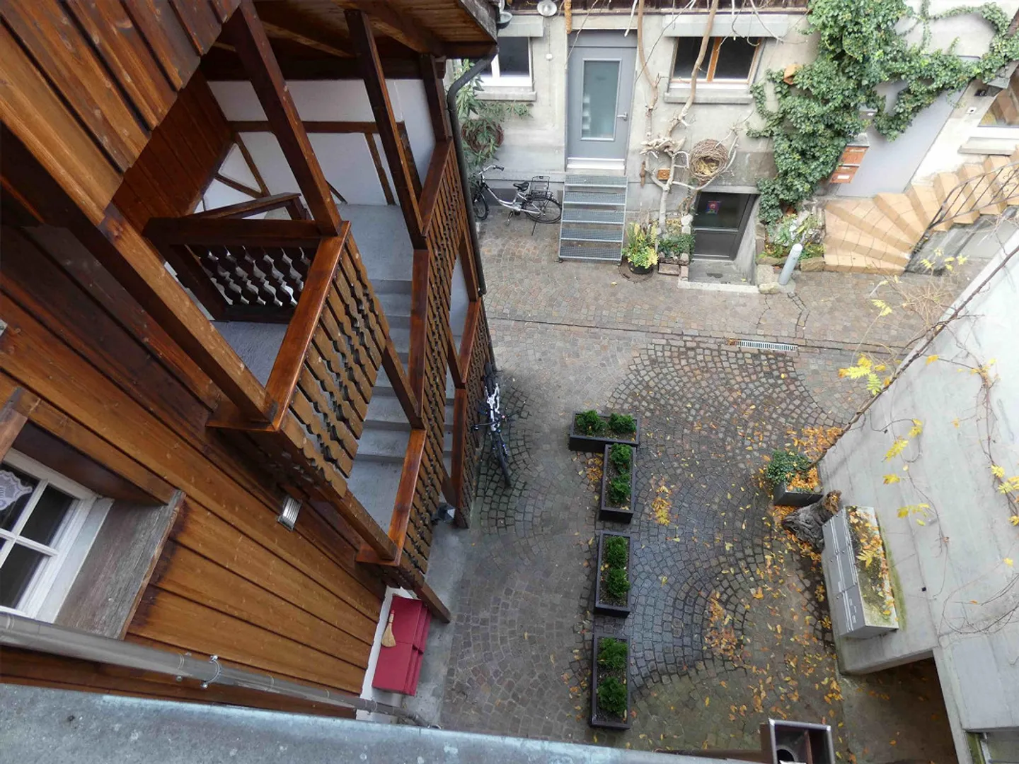 Comfortable, antique maisonette apartment in the heart of Altstätten - Photo 25 of 27