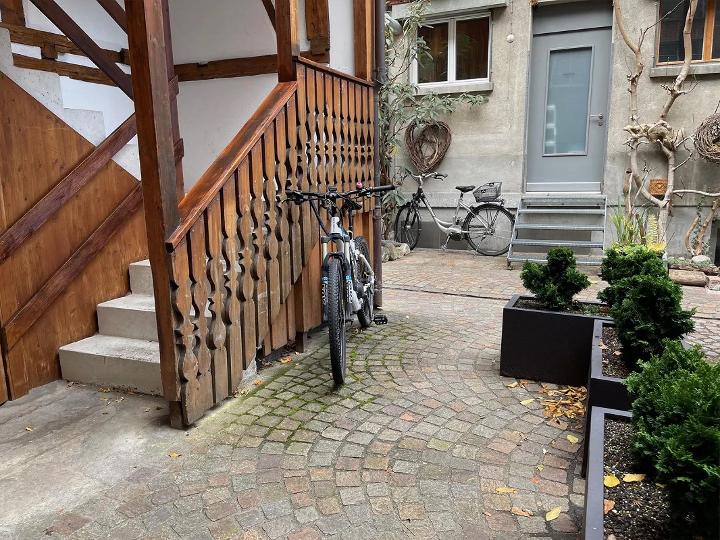 Comfortable, antique maisonette apartment in the heart of Altstätten - Photo 26 of 27