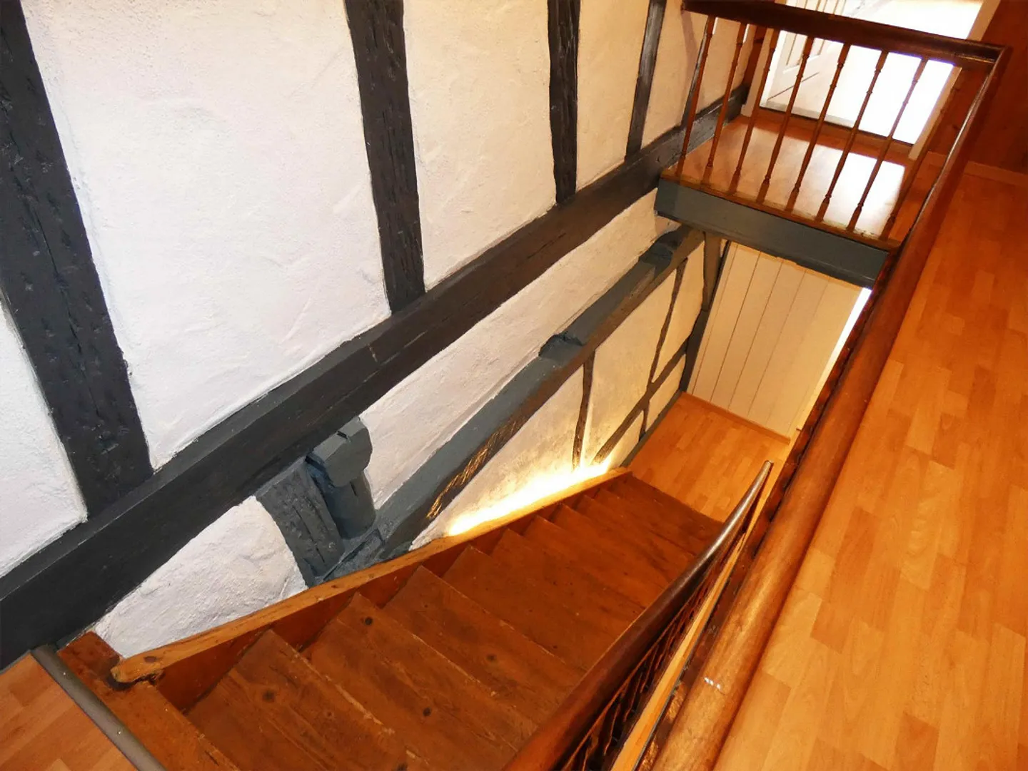 Comfortable, antique maisonette apartment in the heart of Altstätten - Photo 20 of 27