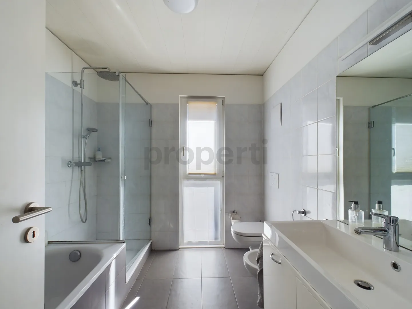 Appartement moderne et lumineux de 3,5 pièces à Biasca - Photo 9 sur 13