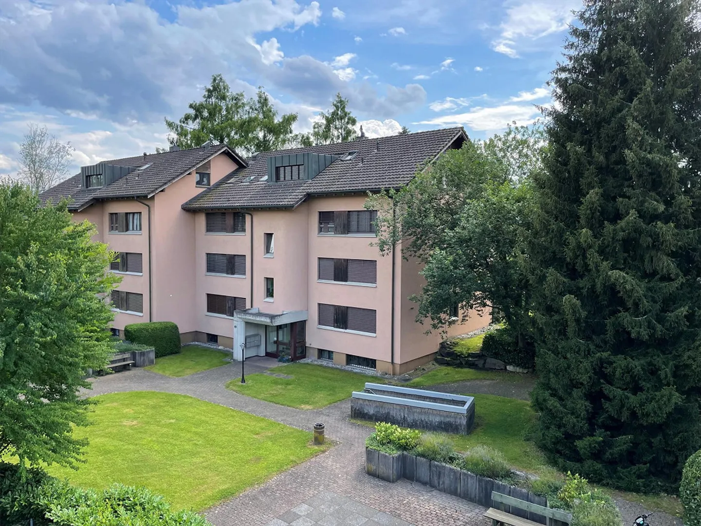 Appartamento duplex di 4,5 locali al 2° piano con balcone - Foto 1 di 13