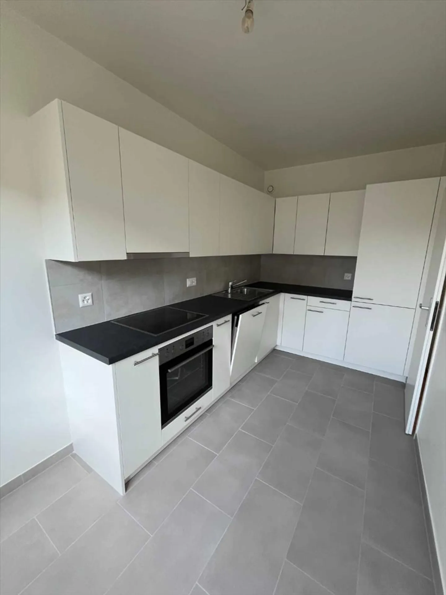 Appartamento 2.5 stanze - Foto 3 di 5