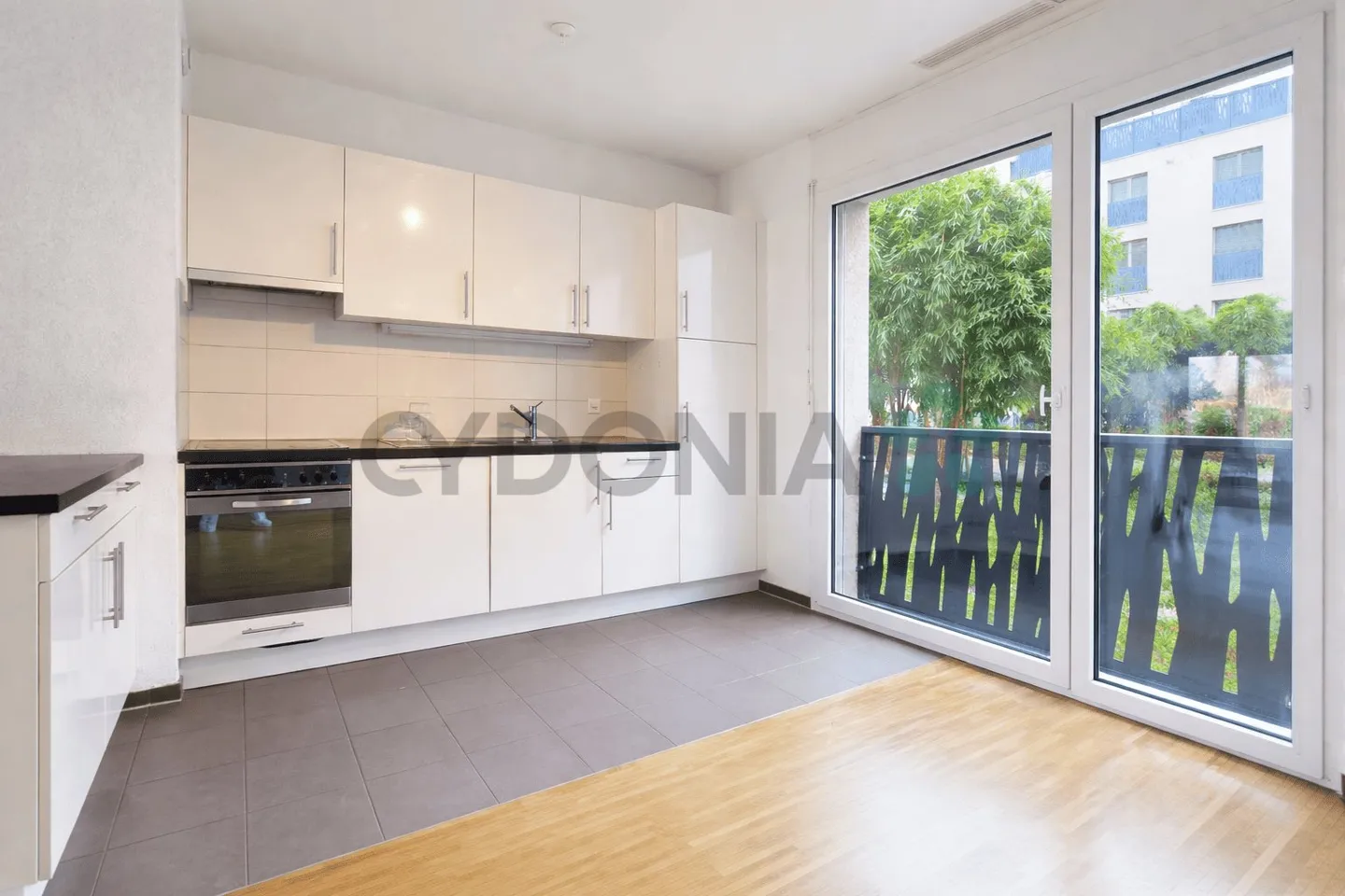 Appartement Moderne à Aire - Photo 3 sur 13