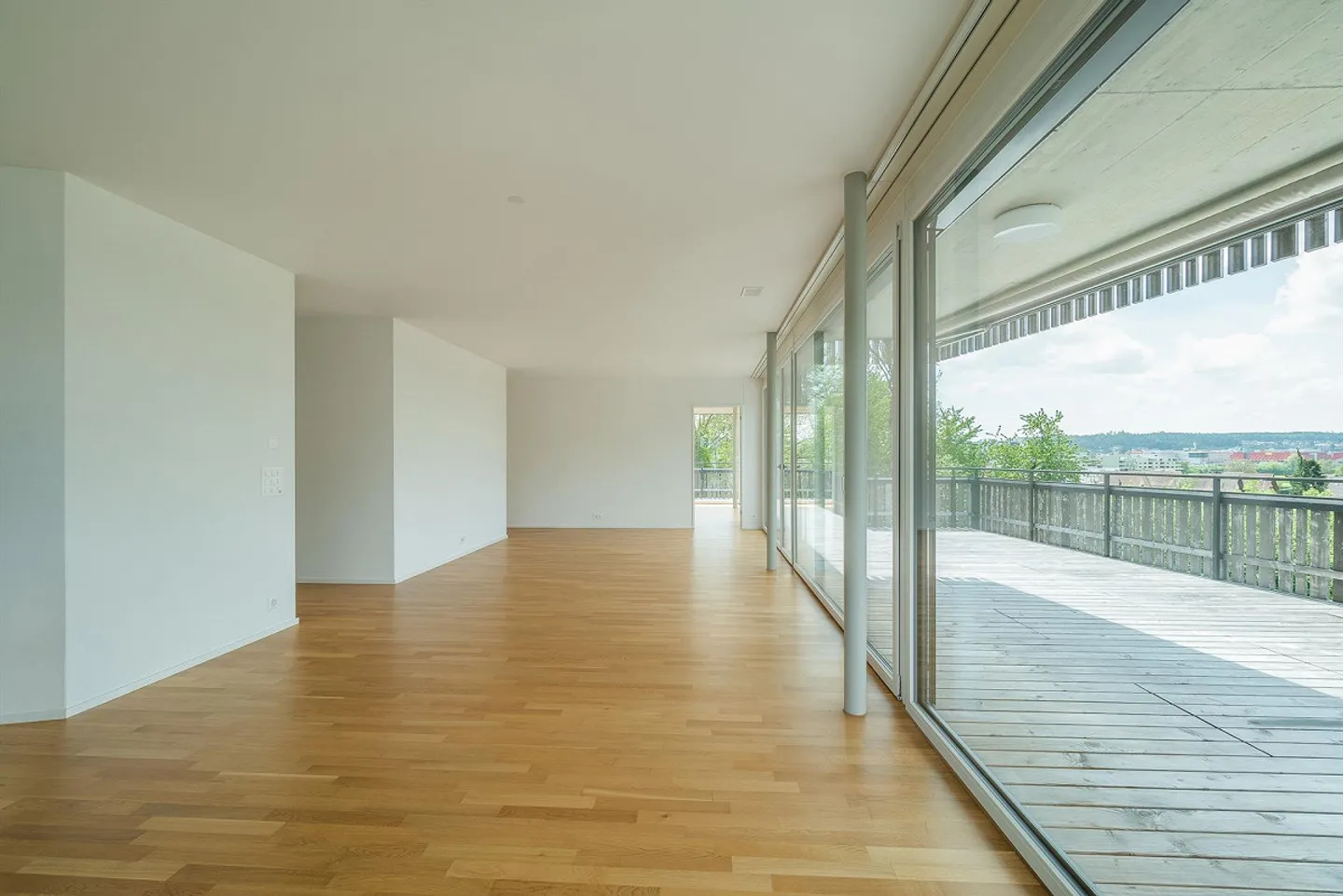 Quartier résidentiel calme avec caractère de vie - Photo 3 sur 8