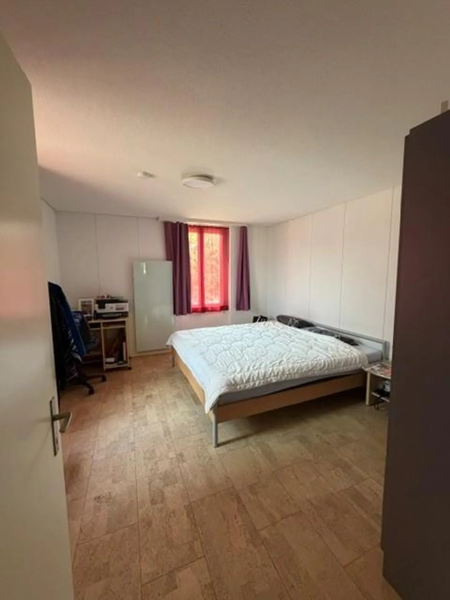 Charming 2.5-room apartment in the heart of Reiden - Photo 4 of 5