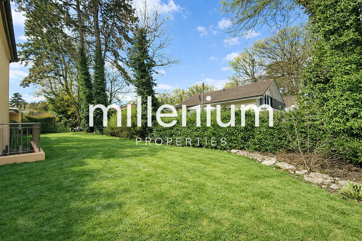 Casa familiare con giardino a Bellevue - Foto 13 di 15