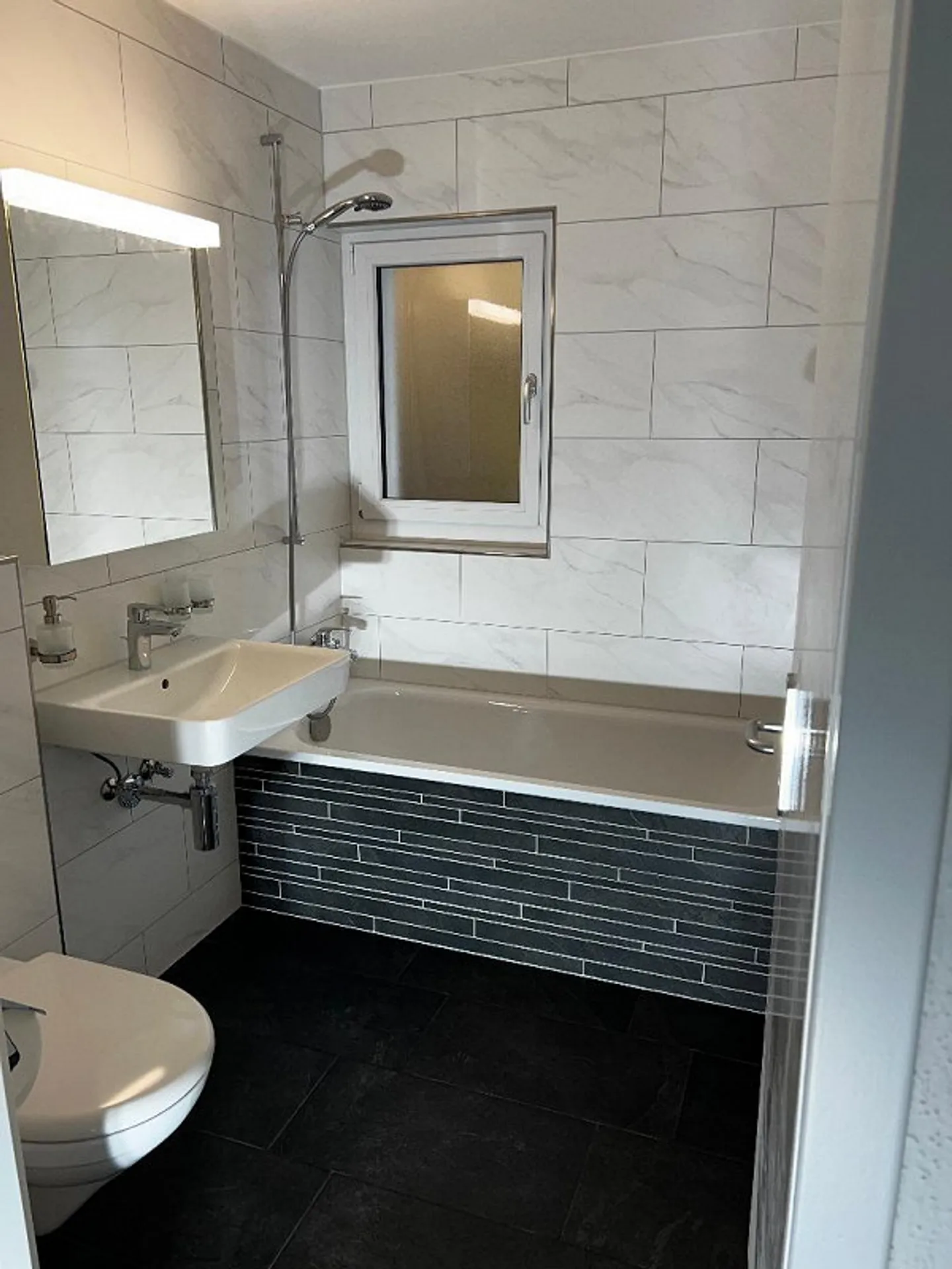 Appartamento 4 stanze - Foto 5 di 10