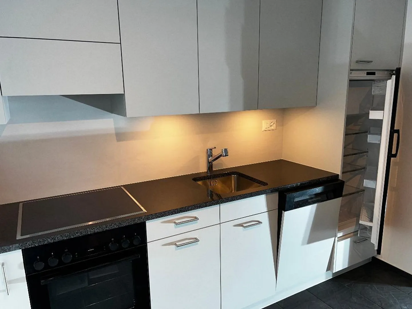 Appartamento 4 stanze - Foto 1 di 10