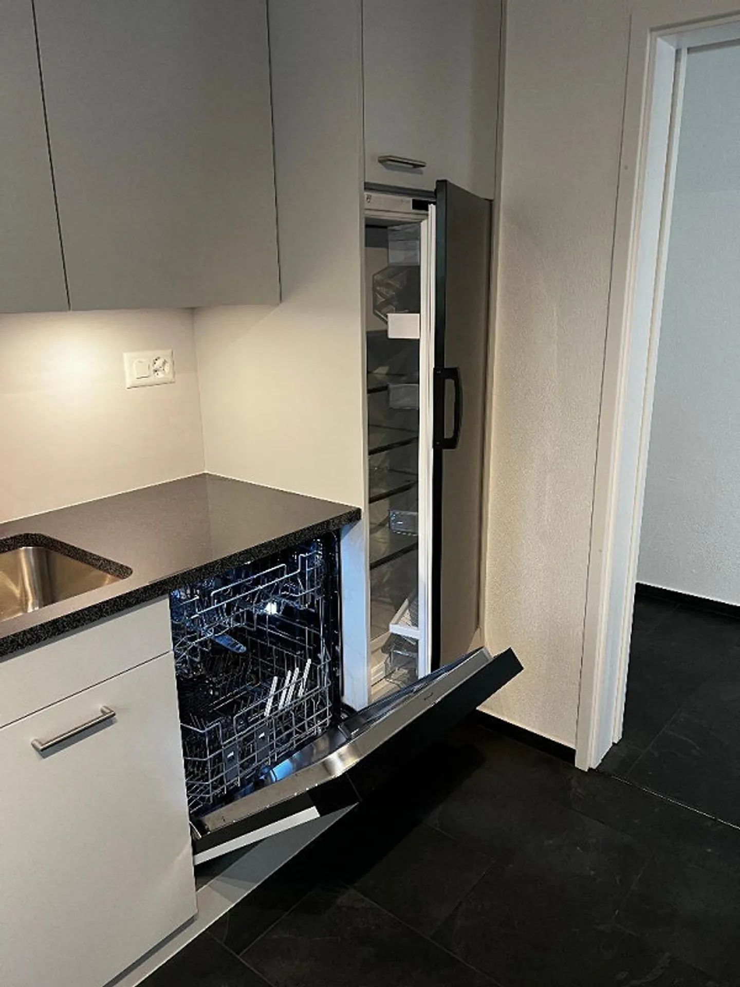 Appartamento 4 stanze - Foto 2 di 10