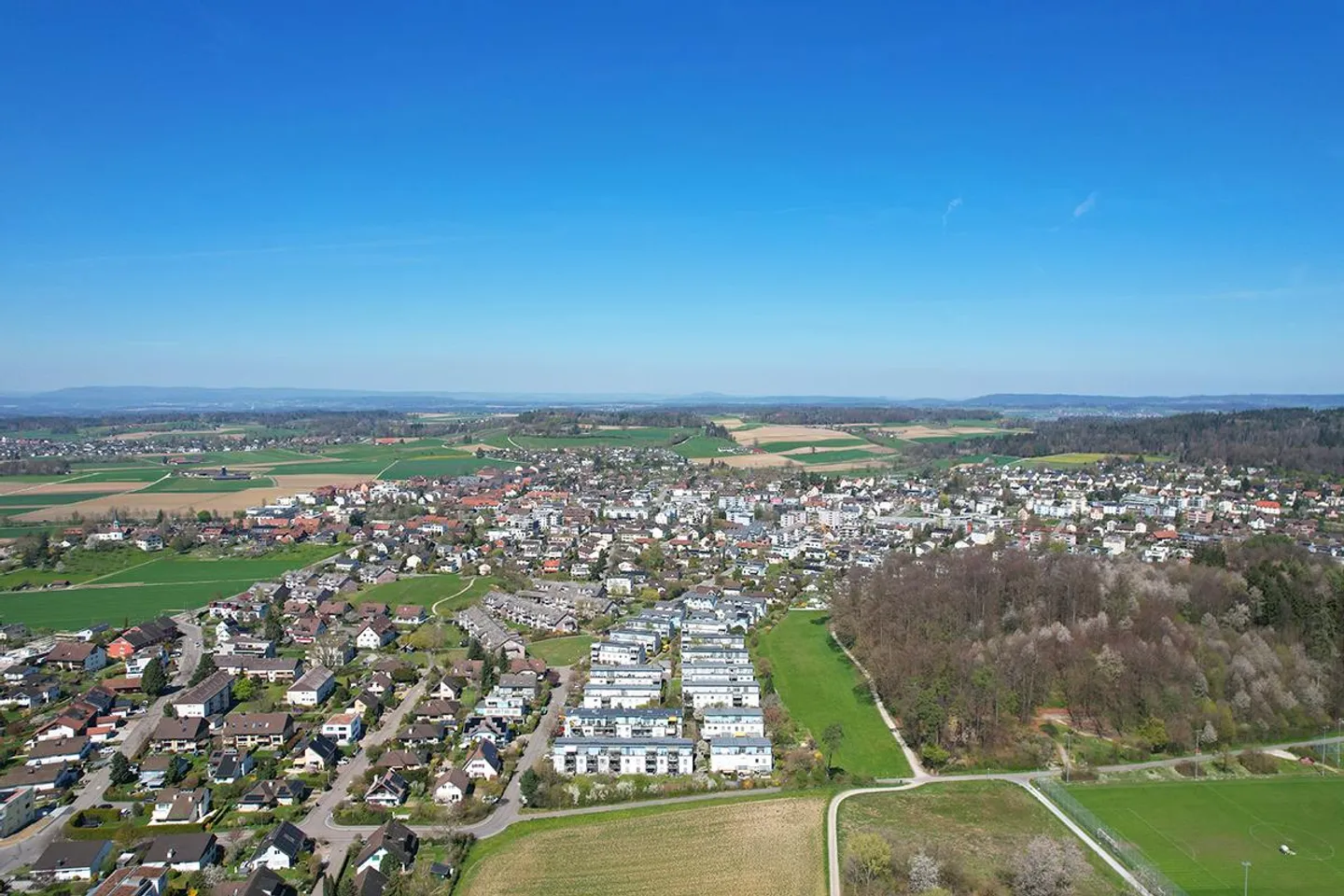 Appartement 4,5 pièces à l'étage supérieur - Photo 12 sur 12