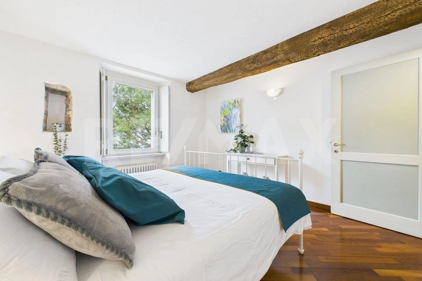 Appartement charmant de 2½ pièces avec vue imprenable sur le lac dans... - Photo 8 sur 13