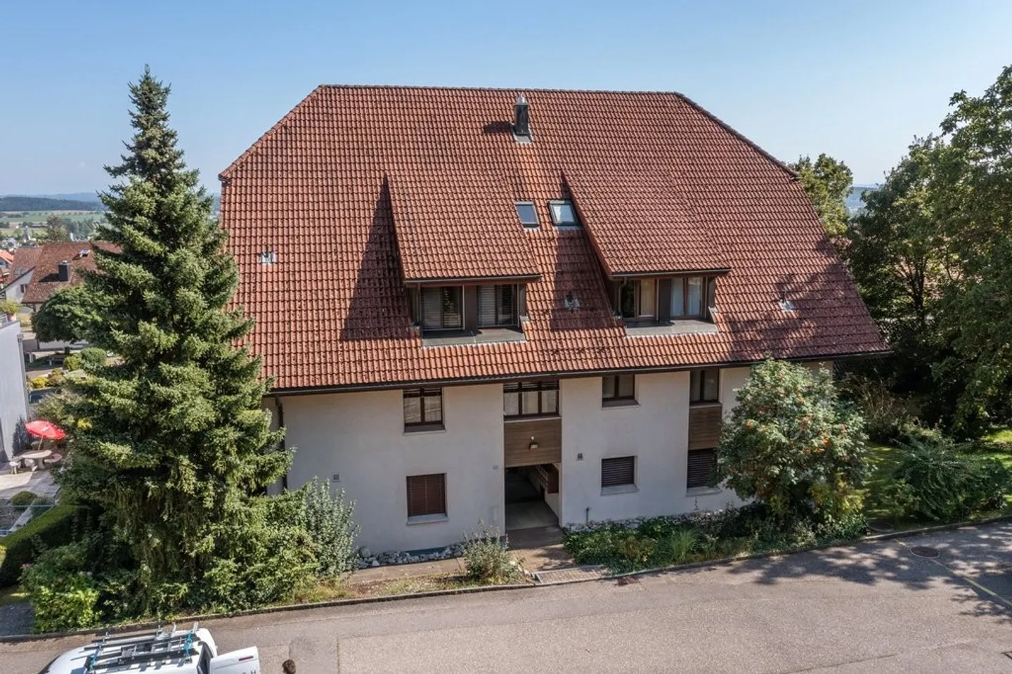 Tanto spazio per il tuo sogno abitativo - appartamento accogliente con camino - Foto 1 di 8