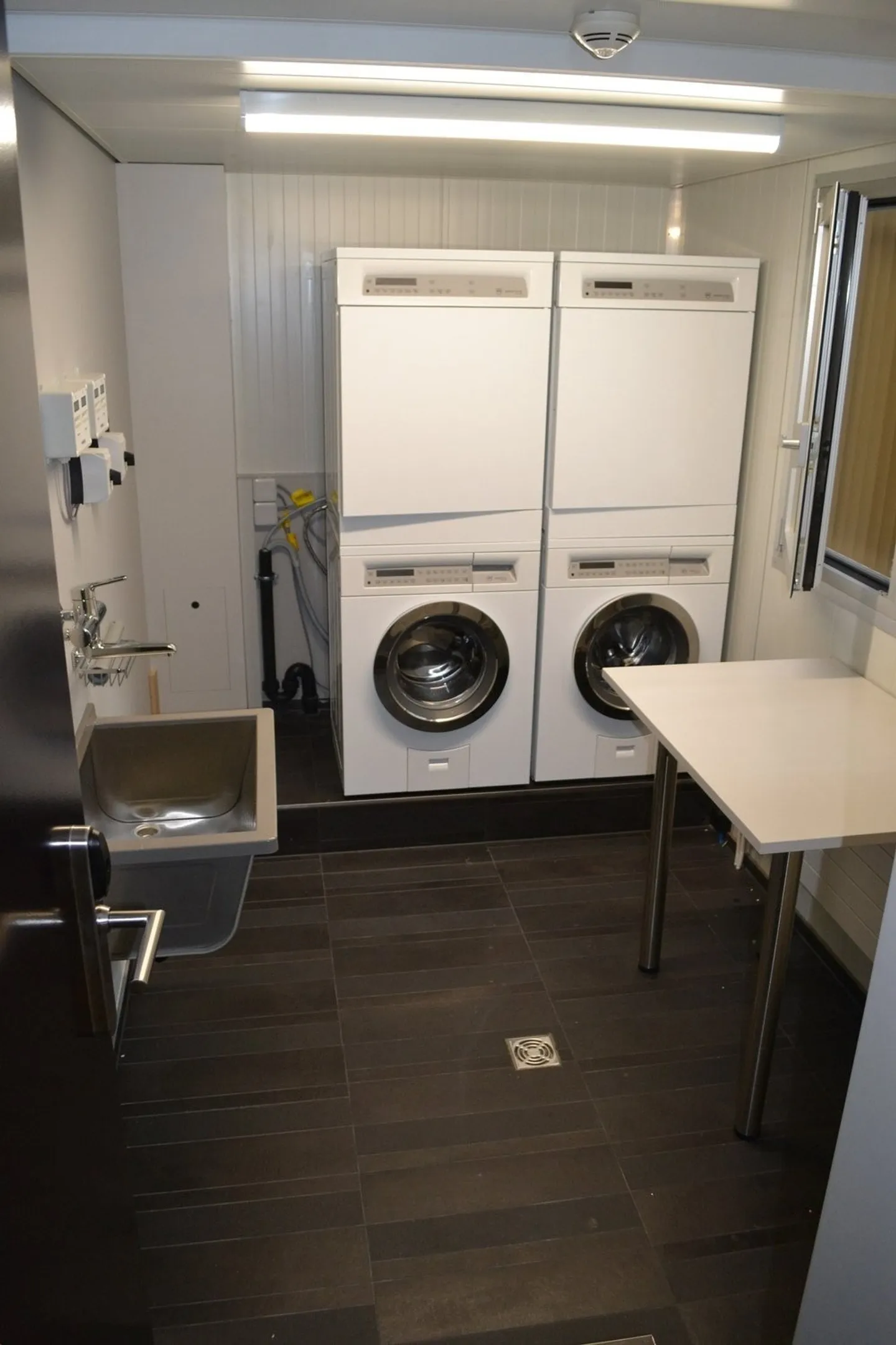 Appartamenti per affitti d'affari completamente arredati a Stansstad - Foto 9 di 12