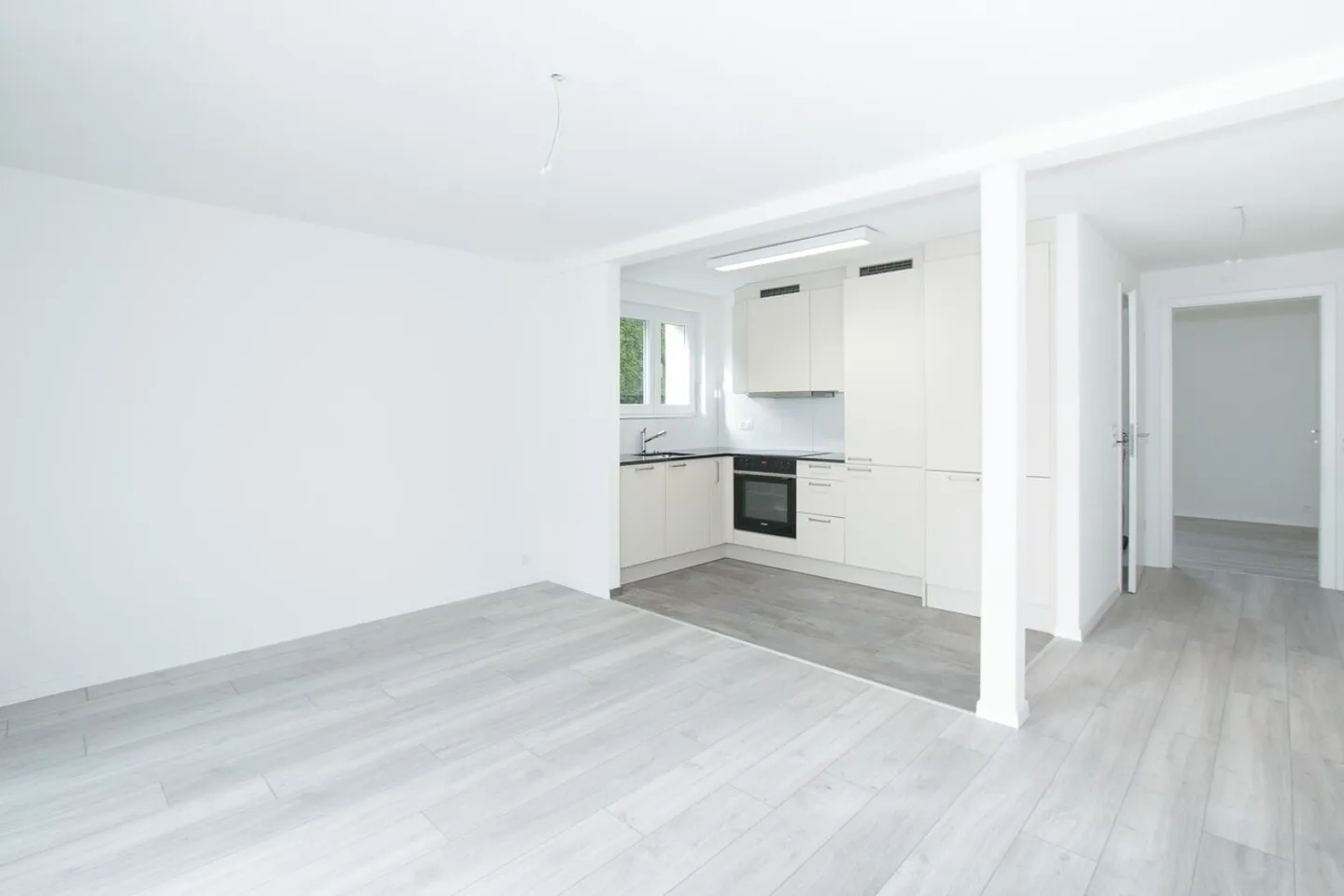 Modernes Apartment mit Seesicht - Foto 5 von 10