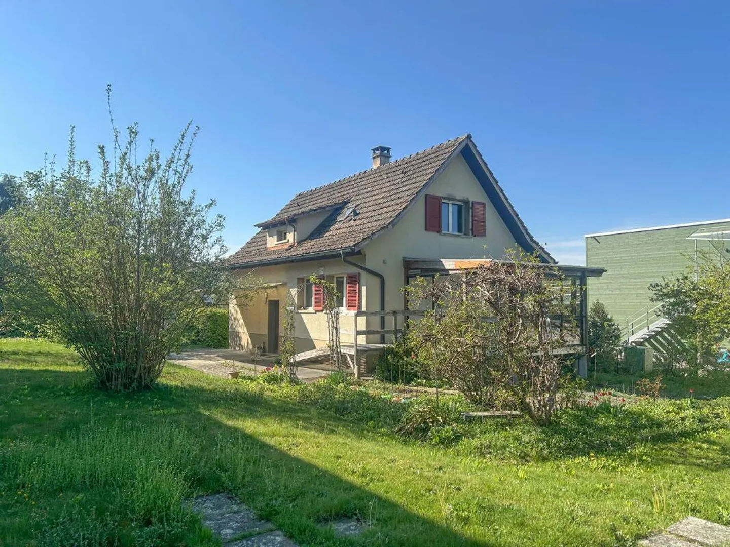 Detached Single-Family Home - Photo 1 of 12