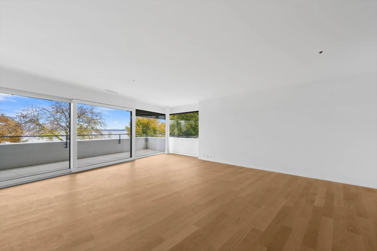 In erster Reihe am See! Neue 3,5-Zimmer-Wohnung - Foto 3 von 7