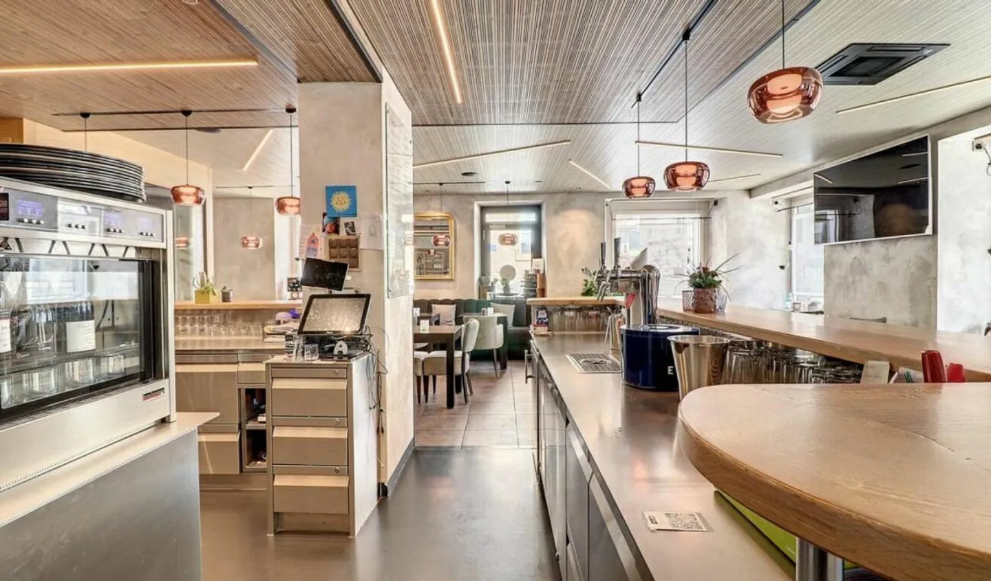 Immeuble mixte à Bex - Photo 4 sur 35