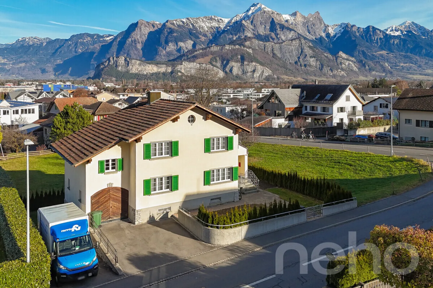Charmantes Freistehendes Haus in Wangs - Foto 1 von 12