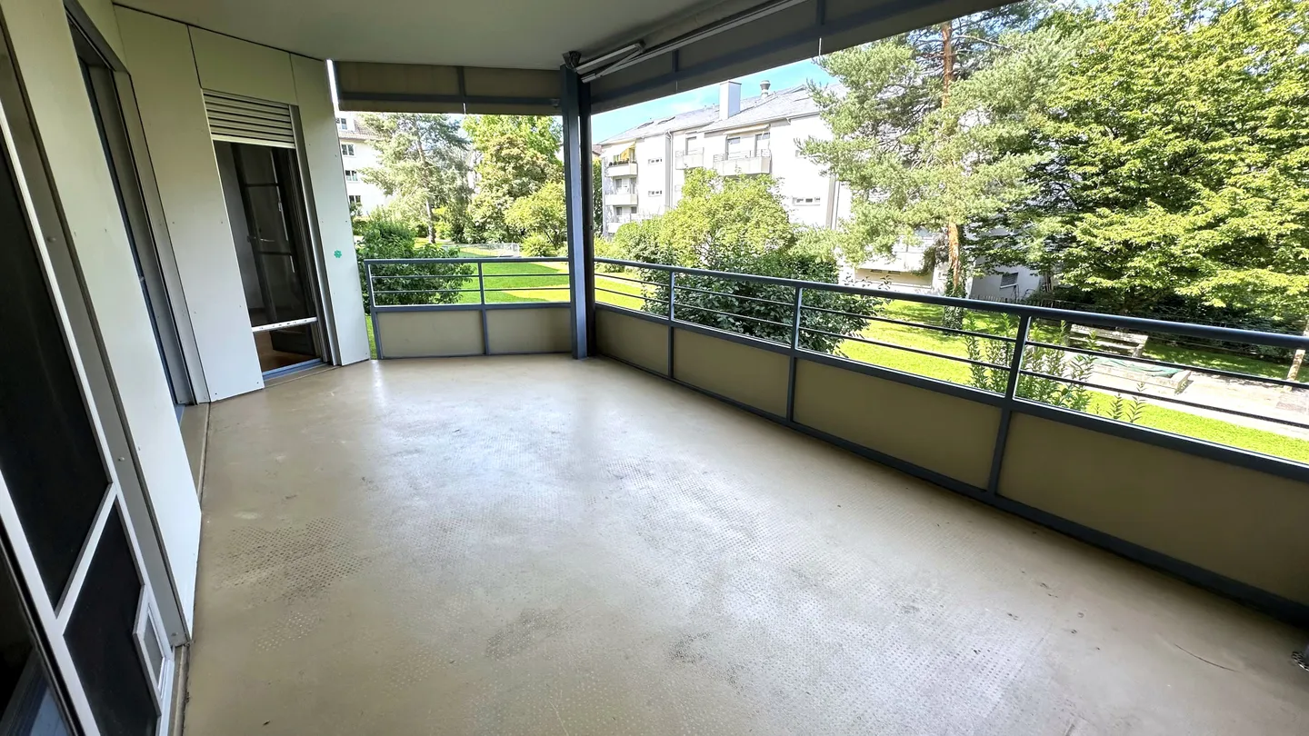 Bella appartamento di 4.5 stanze in una posizione ideale - Foto 1 di 5