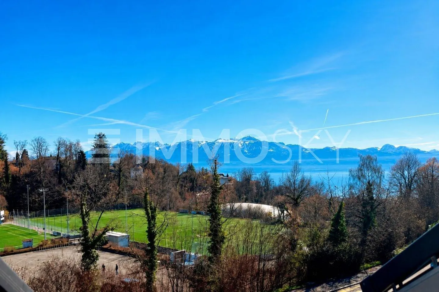 Exceptional Semi-Detached Villa in Pully - Photo 2 of 5