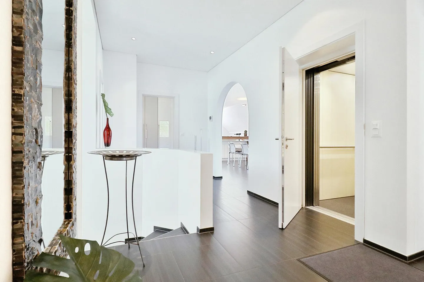 Alloggio tranquillo, elegante e di alta qualità con accesso diretto all'ascensore - Foto 3 di 10