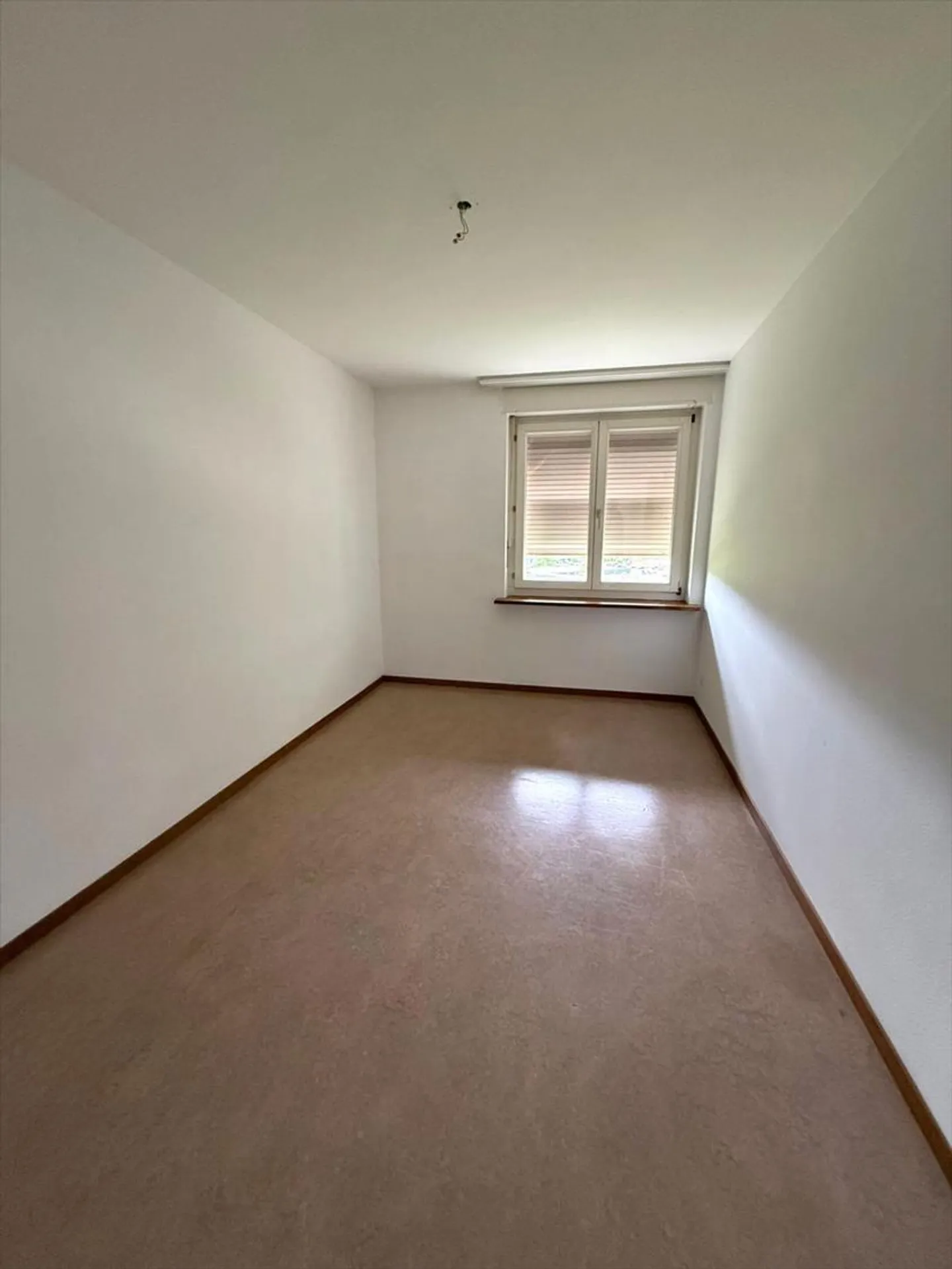 4.5 Room Apartment - Photo 5 of 7