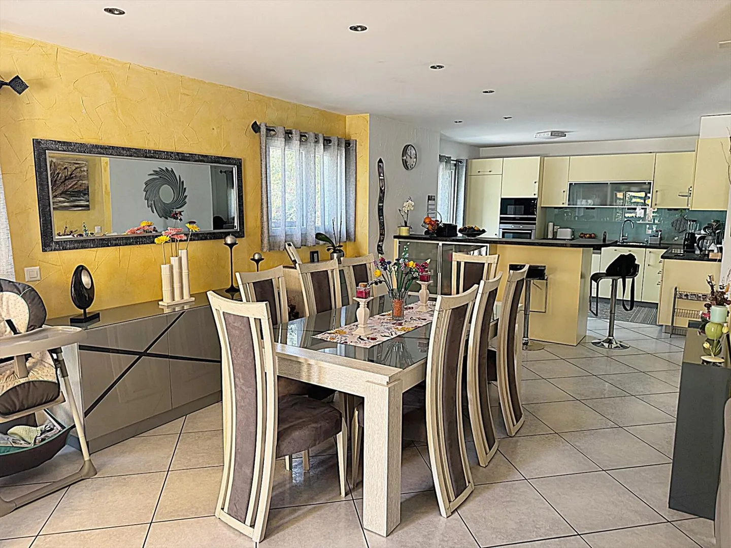 Außergewöhnliche individuelle Villa mit 200 m2 Wohnfläche und unabhängigem Studio - Foto 2 von 13