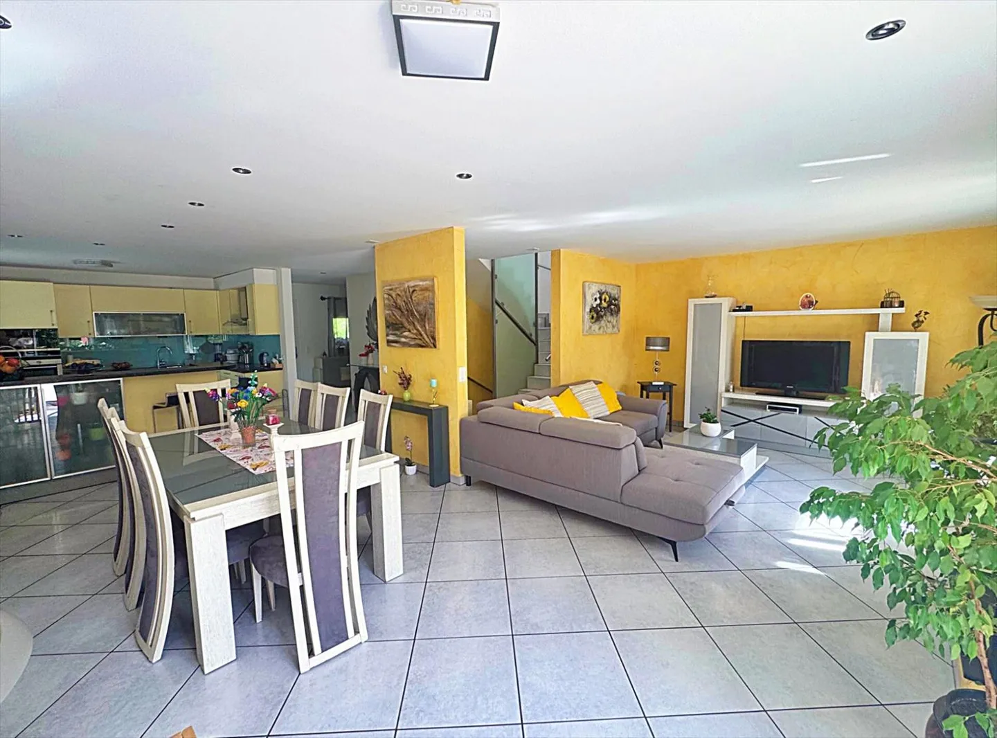 Außergewöhnliche individuelle Villa mit 200 m2 Wohnfläche und unabhängigem Studio - Foto 5 von 13