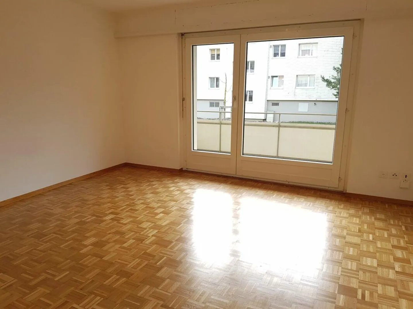 Praktische 1-Zimmer-Wohnung beim Bahnhof Sargans - Foto 2 von 4