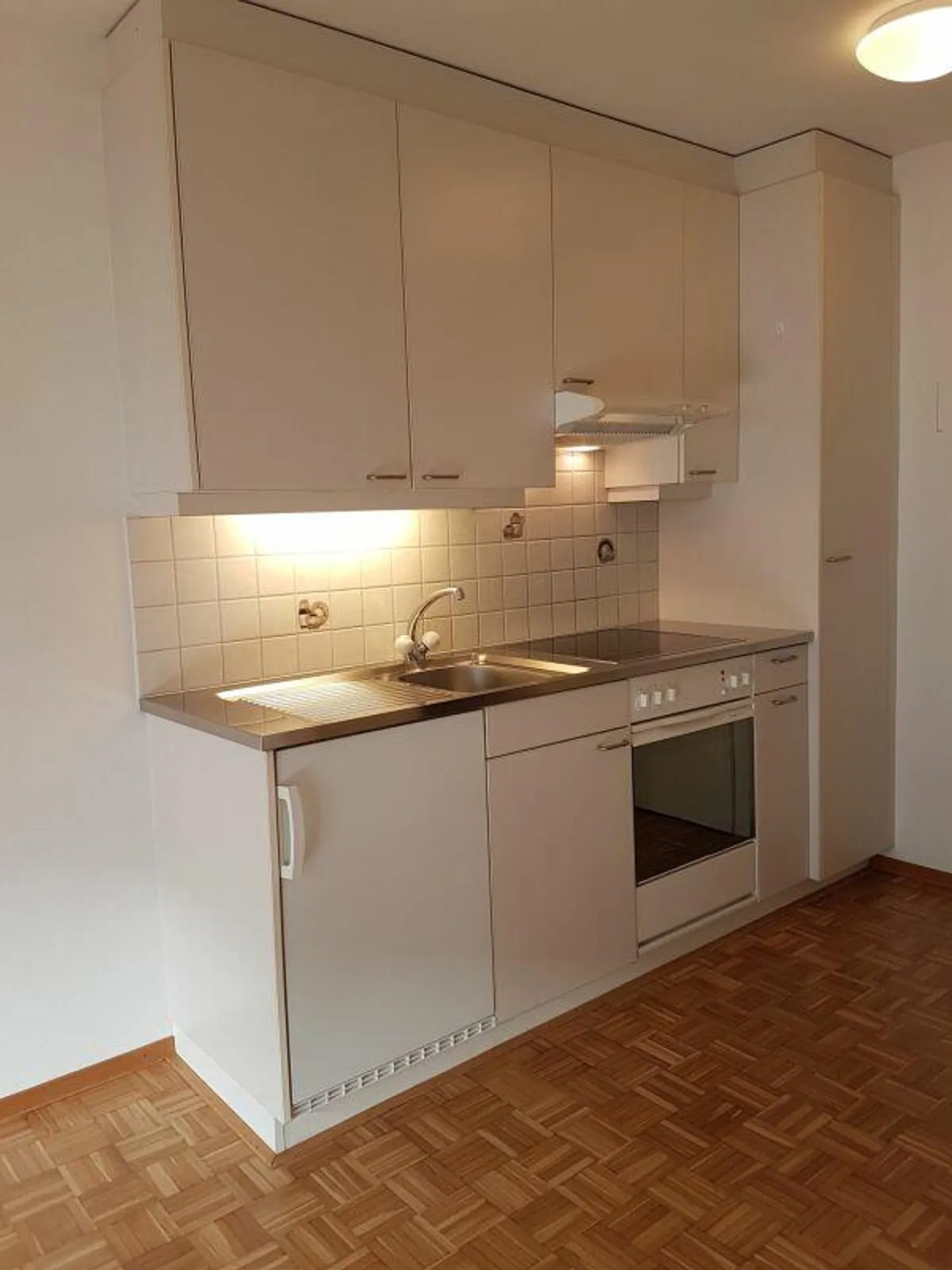 Praktische 1-Zimmer-Wohnung beim Bahnhof Sargans - Foto 3 von 4