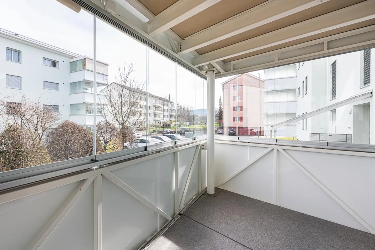 Charming apartment in a quiet location - Photo 9 of 9