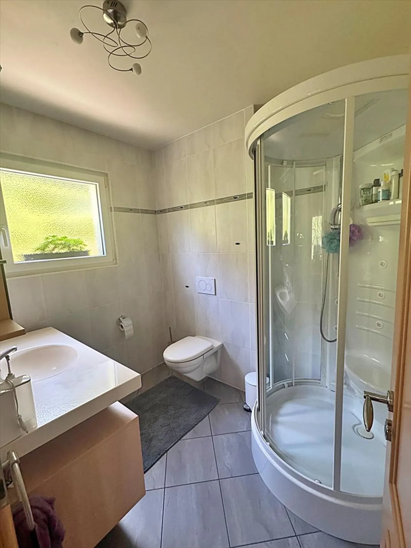 Außergewöhnliche individuelle Villa mit 200 m2 Wohnfläche und unabhängigem Studio - Foto 11 von 13