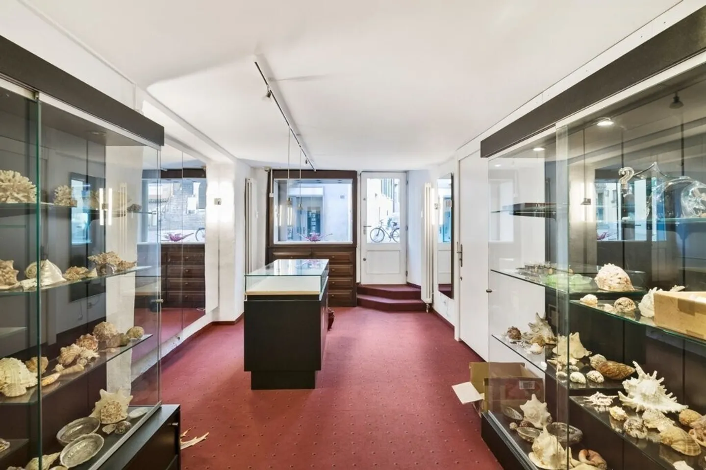 Charming Retail Space in Schaffhausen's Old Town - Photo 5 of 8