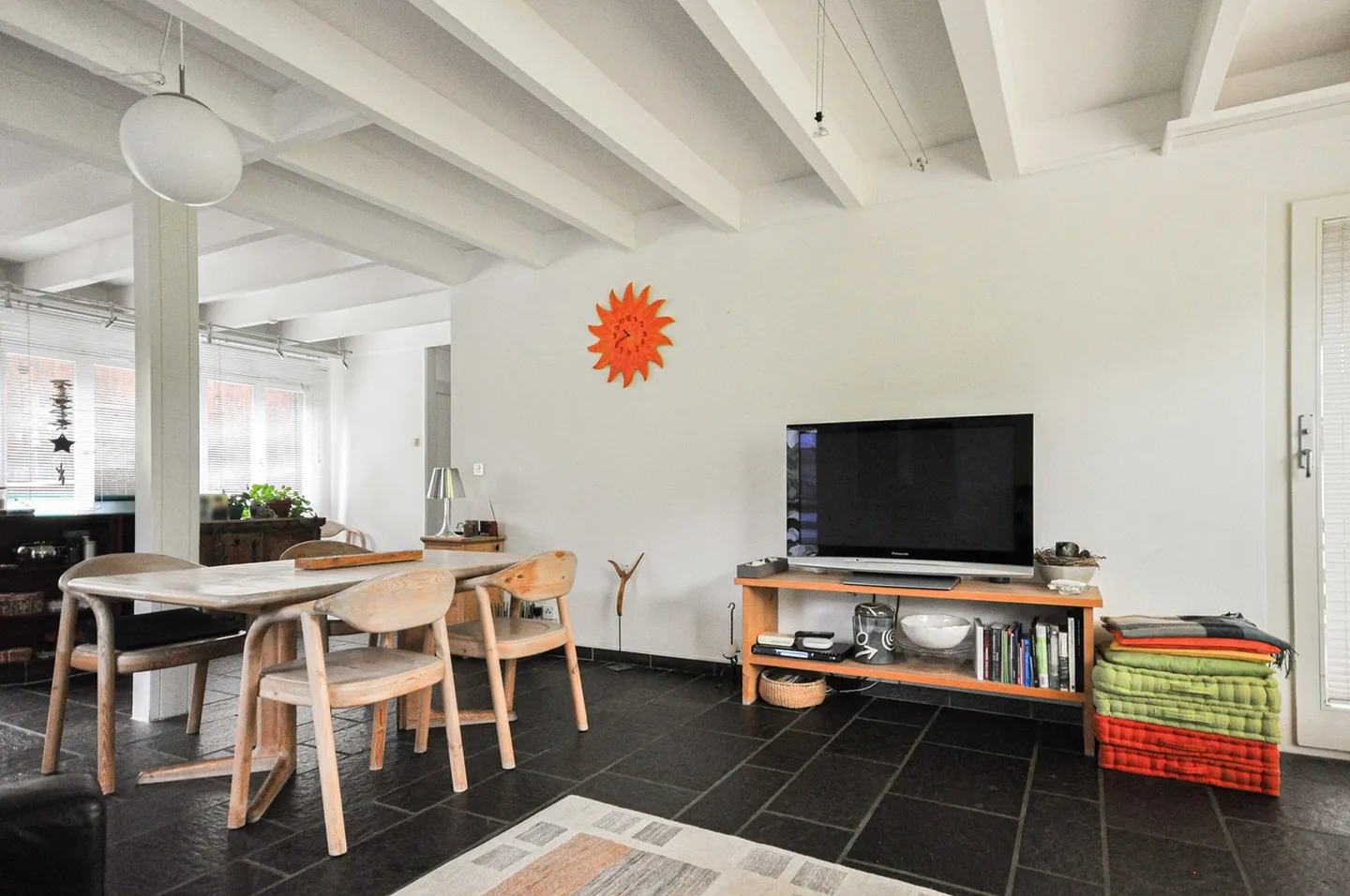 Appartamento affascinante 4.5 stanze con garage a Scuol - Foto 9 di 30