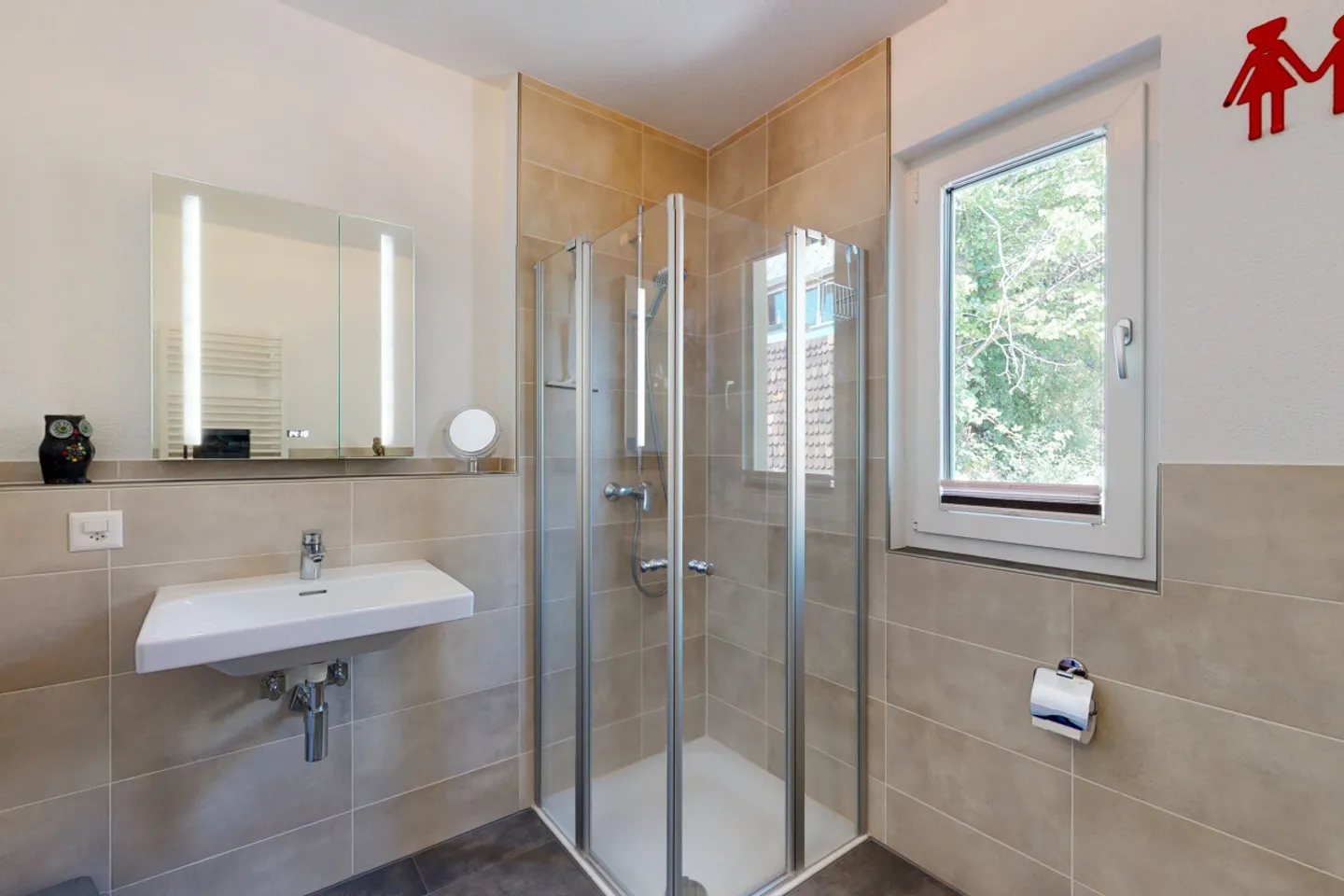 Modernes Familienhaus mit Flexibilität - Foto 10 von 14