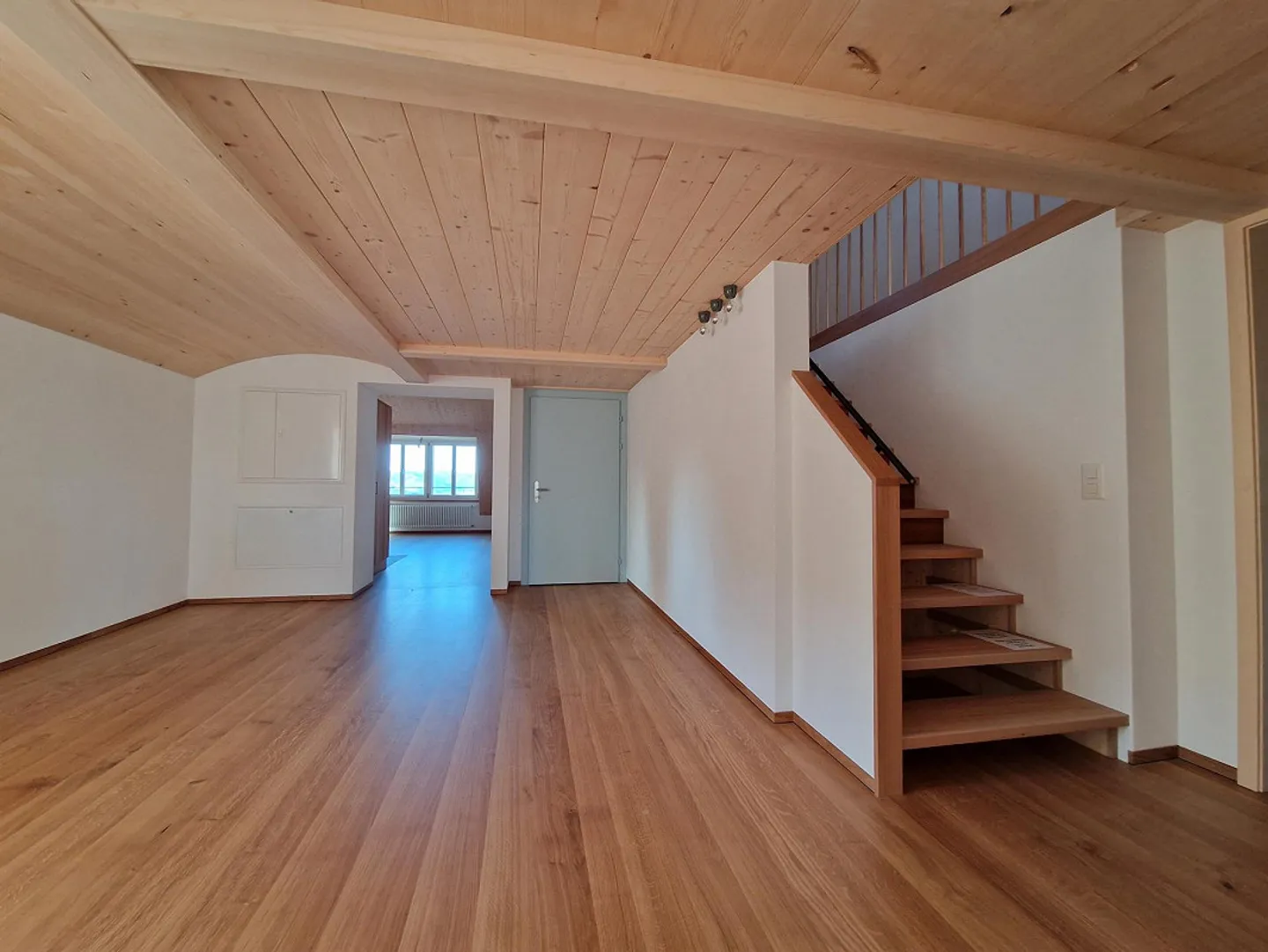 Maisonette de 3½ pièces de rêve dans une maison historique de 3 familles - Photo 6 sur 10