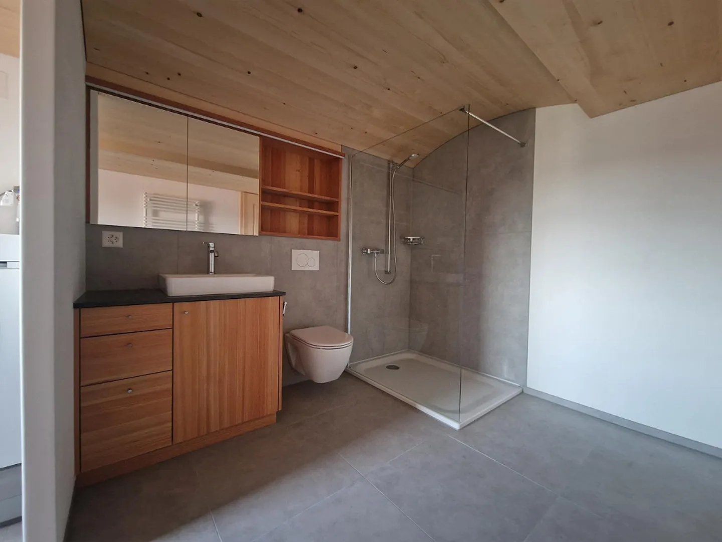 Maisonette de 3½ pièces de rêve dans une maison historique de 3 familles - Photo 8 sur 10